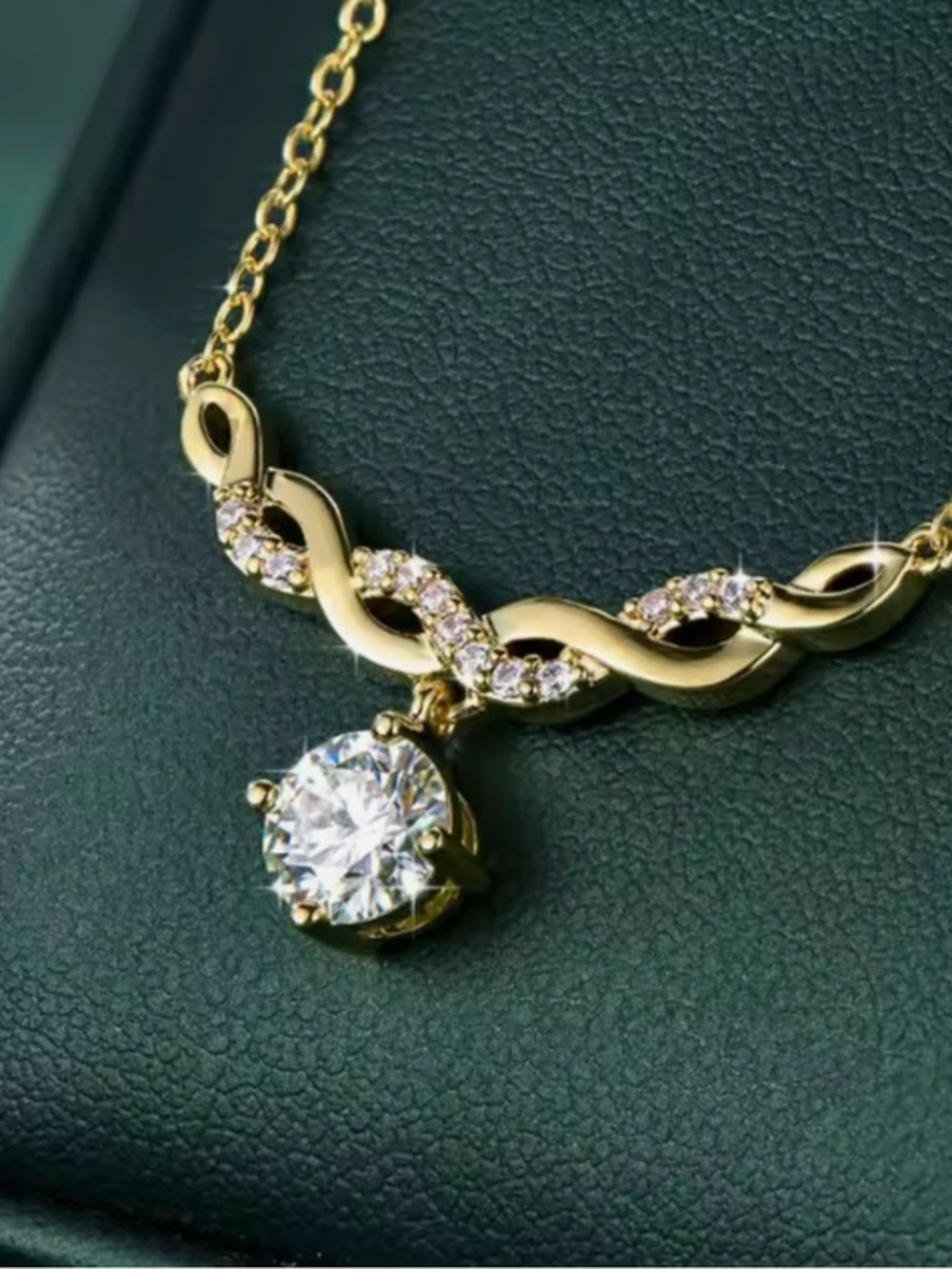 New GRA Certified 18K Moissanite Diamond Necklace